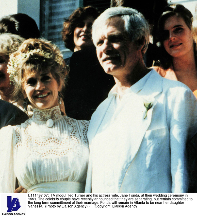 Illustration for article titled Buy Jane Fonda's Used Wedding Dress From Her Marriage to Ted Turner